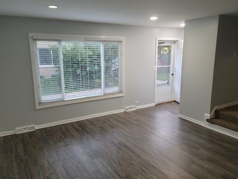 Tiny photo for 10081 Frontage Road #D, Skokie, IL 60077 (MLS # 12636662)