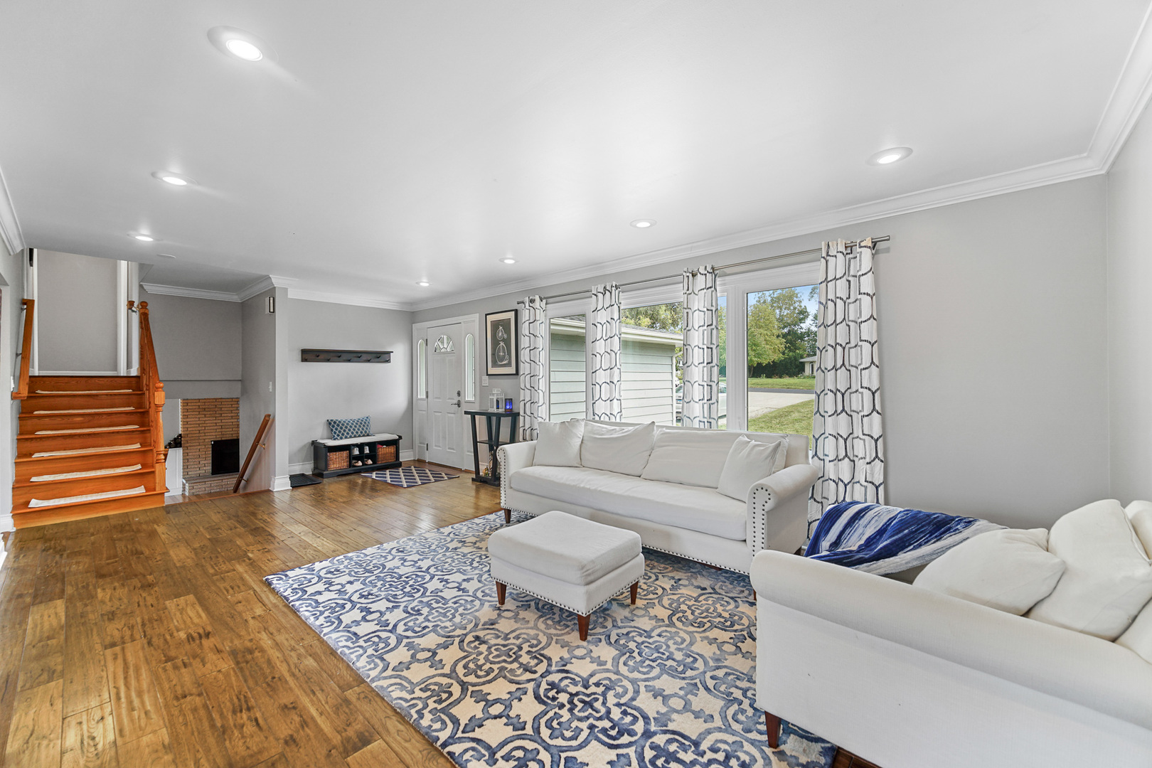 1S550 Nimitz Road