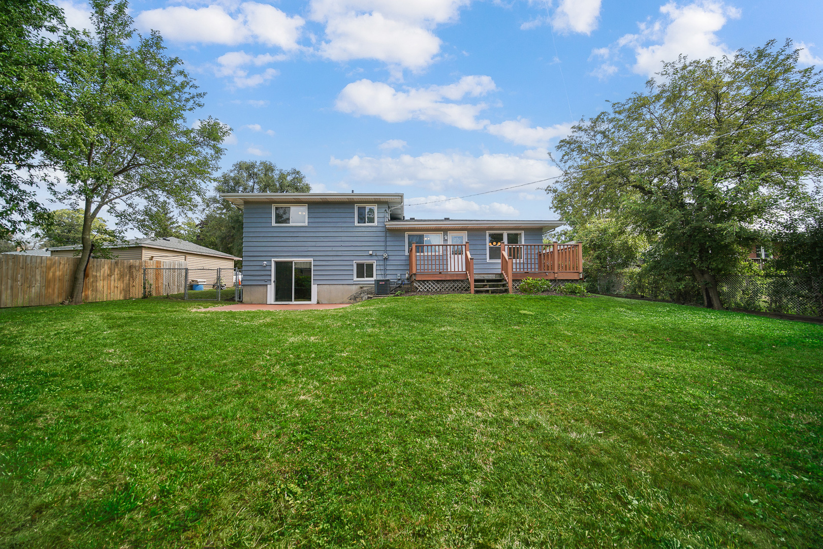 1S550 Nimitz Road