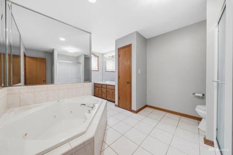 Tiny photo for 8616 BANTRY Boulevard, Tinley Park, IL 60477 (MLS # 12707055)