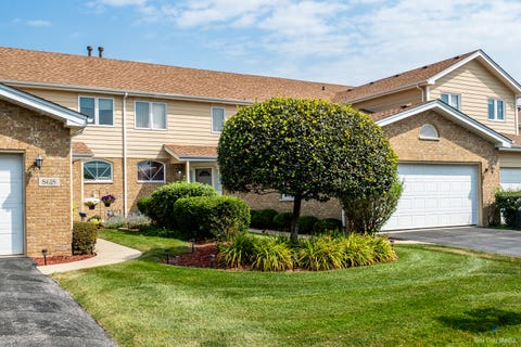 Tiny photo for 8616 BANTRY Boulevard, Tinley Park, IL 60477 (MLS # 12707055)