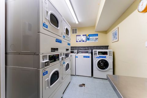 Tiny photo for 10 Oak Creek Drive #1020, Buffalo Grove, IL 60089 (MLS # 12588338)