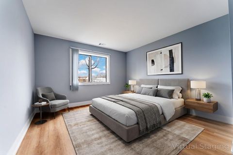 Tiny photo for 10 Oak Creek Drive #1020, Buffalo Grove, IL 60089 (MLS # 12588338)