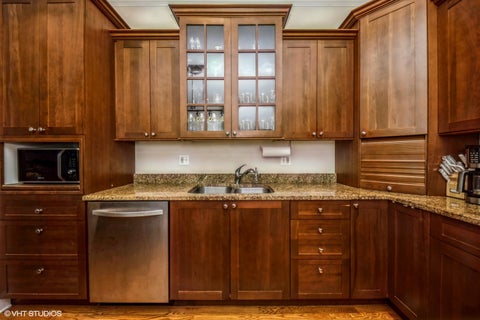 Tiny photo for 2051 W Belmont Avenue #1, Chicago, IL 60618 (MLS # 12358214)
