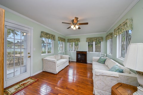 Tiny photo for 337 W Edson Place, Lombard, IL 60148 (MLS # 12762579)