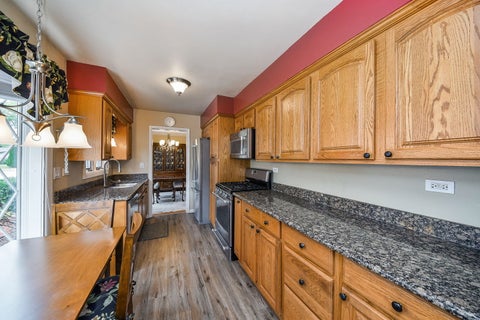 Tiny photo for 337 W Edson Place, Lombard, IL 60148 (MLS # 12762579)