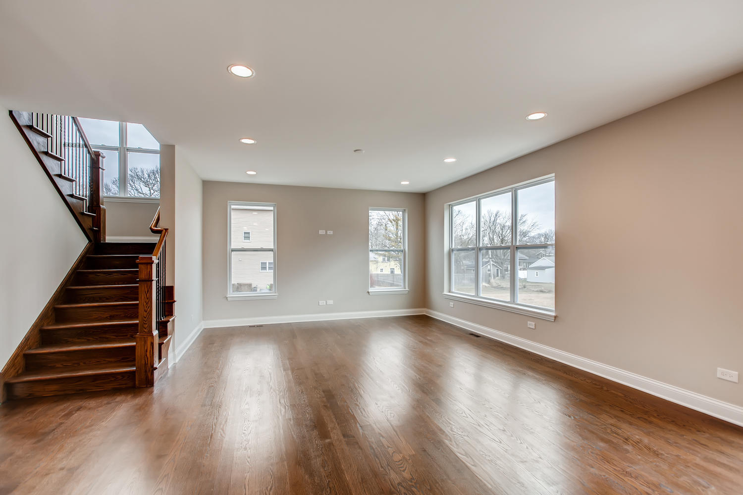 384 Woodland Chase Lane
