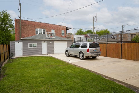 Tiny photo for 200 N Mayfield Avenue, Chicago, IL 60644 (MLS # 12711462)