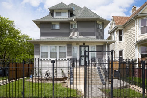 Photo of 200 N Mayfield Avenue, Chicago, IL 60644 (MLS # 12711462)