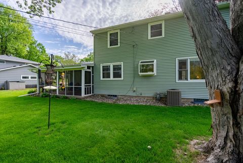 Tiny photo for 2625 Fairhaven Road, Davenport, IA 52803 (MLS # 12632522)