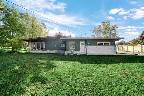 Tiny photo for 19W034 18th Place, Lombard, IL 60148 (MLS # 12508008)