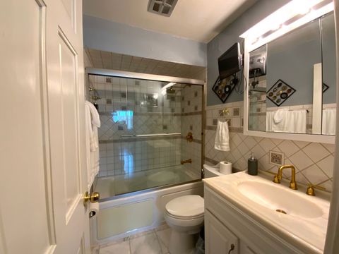 Tiny photo for 7854 S South Shore Drive #405, Chicago, IL 60649 (MLS # 12459848)