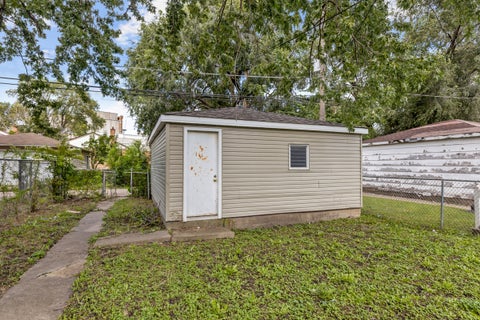 Tiny photo for 9132 S Blackstone Avenue, Chicago, IL 60619 (MLS # 12765776)