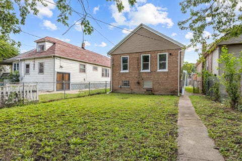 Tiny photo for 9132 S Blackstone Avenue, Chicago, IL 60619 (MLS # 12765776)