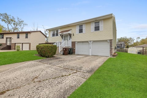 Photo of 20128 S Kingston Court, Frankfort, IL 60423 (MLS # 12788024)