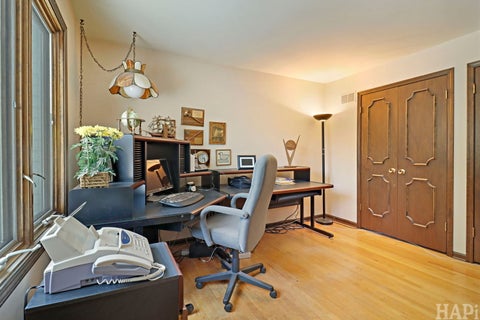 Tiny photo for 55 Watergate Drive, South Barrington, IL 60010 (MLS # 12738581)