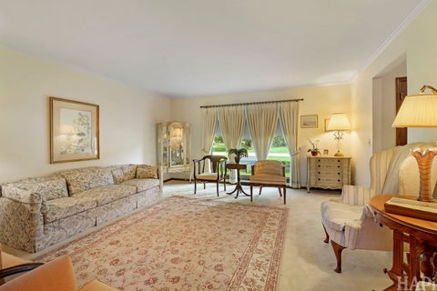 Tiny photo for 55 Watergate Drive, South Barrington, IL 60010 (MLS # 12738581)