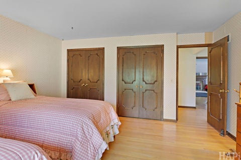 Tiny photo for 55 Watergate Drive, South Barrington, IL 60010 (MLS # 12738581)