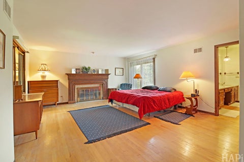 Tiny photo for 55 Watergate Drive, South Barrington, IL 60010 (MLS # 12738581)