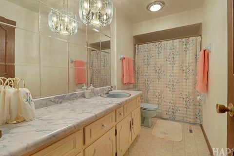 Tiny photo for 55 Watergate Drive, South Barrington, IL 60010 (MLS # 12738581)