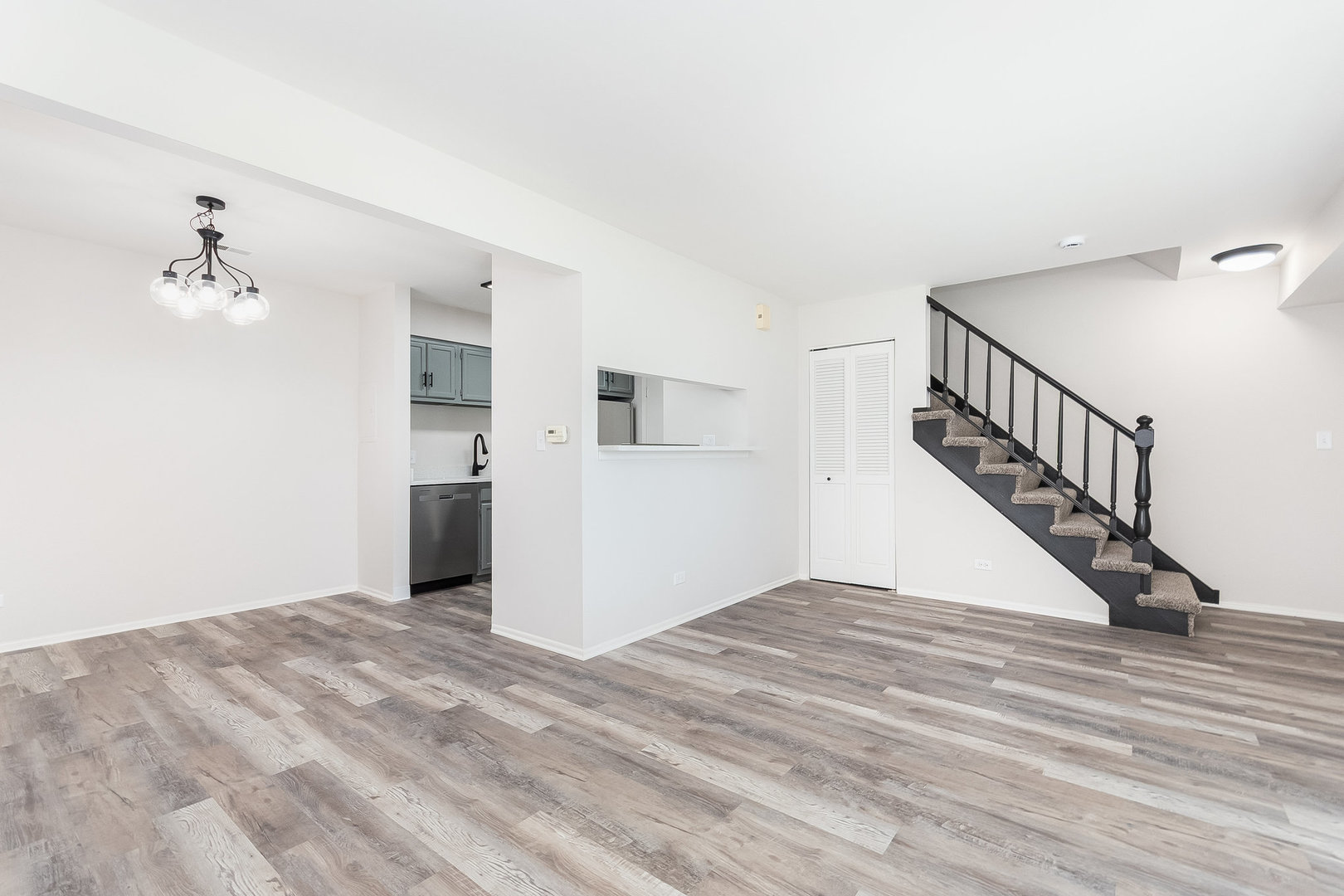 2165 N Dogwood Lane 2165