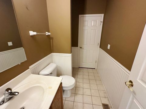 Tiny photo for 331 Parkstone Drive, Cary, IL 60013 (MLS # 12457592)