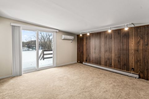 Tiny photo for 17W157 Foster Avenue, Wood Dale, IL 60191 (MLS # 12535902)