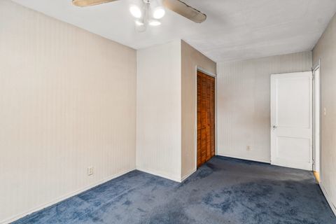 Tiny photo for 17W157 Foster Avenue, Wood Dale, IL 60191 (MLS # 12535902)