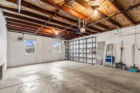 Tiny photo for 17W157 Foster Avenue, Wood Dale, IL 60191 (MLS # 12535902)