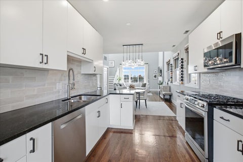 Tiny photo for 1652 W Augusta Boulevard #3W, Chicago, IL 60622 (MLS # 12793331)