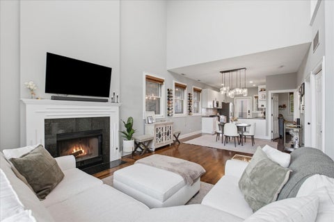 Tiny photo for 1652 W Augusta Boulevard #3W, Chicago, IL 60622 (MLS # 12793331)