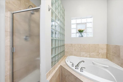 Tiny photo for 1652 W Augusta Boulevard #3W, Chicago, IL 60622 (MLS # 12793331)