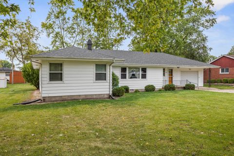 Tiny photo for 509 E Oak Street, Chatsworth, IL 60921 (MLS # 12481258)