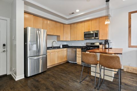 Tiny photo for 417 N NOBLE Street #5, Chicago, IL 60642 (MLS # 12634408)