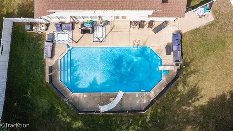 Tiny photo for 2585 Autumn Grove Court, Aurora, IL 60504 (MLS # 12482263)