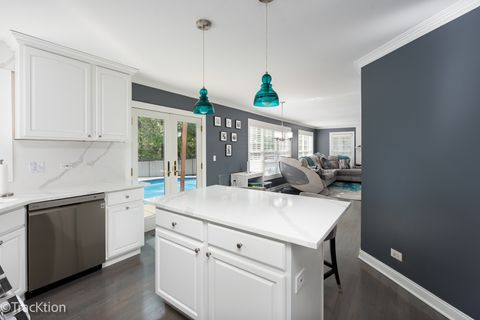 Tiny photo for 2585 Autumn Grove Court, Aurora, IL 60504 (MLS # 12482263)