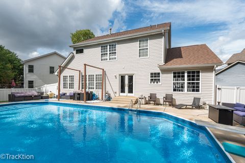 Tiny photo for 2585 Autumn Grove Court, Aurora, IL 60504 (MLS # 12482263)