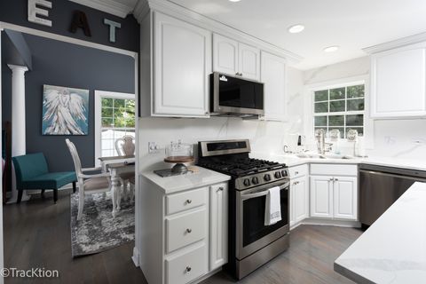 Tiny photo for 2585 Autumn Grove Court, Aurora, IL 60504 (MLS # 12482263)