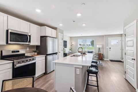 Tiny photo for 2253 Riesling Road, Oswego, IL 60543 (MLS # 12490523)