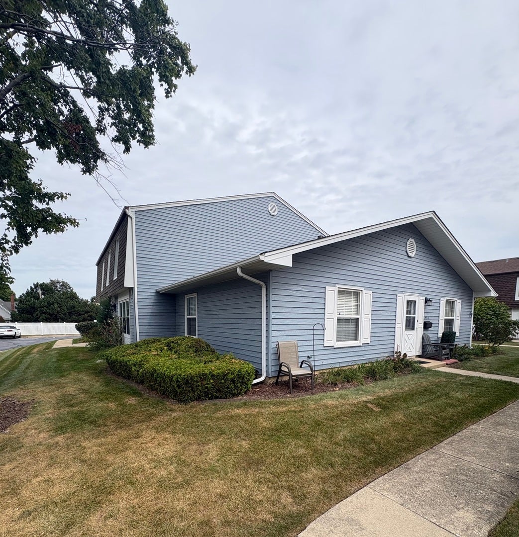 1453 Woodcutter Lane A