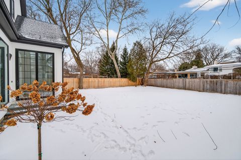 Tiny photo for 759 Strawberry Hill Drive, Glencoe, IL 60022 (MLS # 12572936)