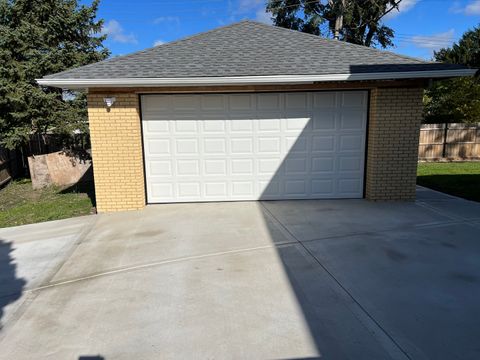 Tiny photo for 458 W 127th Street, Chicago, IL 60628 (MLS # 12526421)