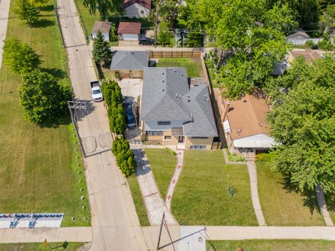 Tiny photo for 458 W 127th Street, Chicago, IL 60628 (MLS # 12526421)