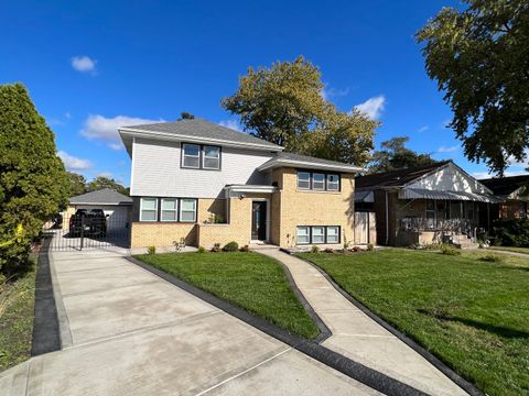 Tiny photo for 458 W 127th Street, Chicago, IL 60628 (MLS # 12526421)