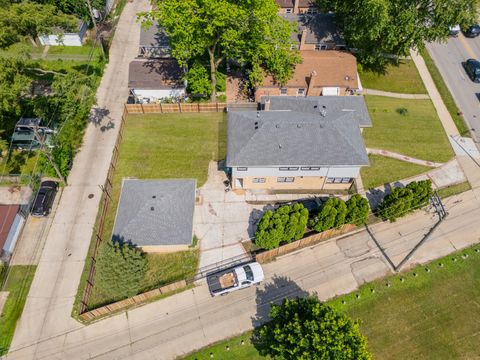 Tiny photo for 458 W 127th Street, Chicago, IL 60628 (MLS # 12526421)
