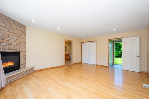 Tiny photo for 35861 N Fuller Road, Gurnee, IL 60031 (MLS # 12738658)