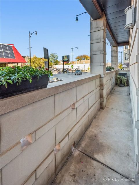 Tiny photo for 2635 W Lawrence Avenue #1A, Chicago, IL 60625 (MLS # 12624555)