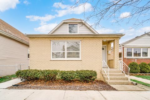 A home in Elmwood Park