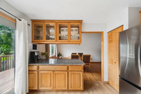 Tiny photo for 4691 Huntington Boulevard, Hoffman Estates, IL 60192 (MLS # 12702557)