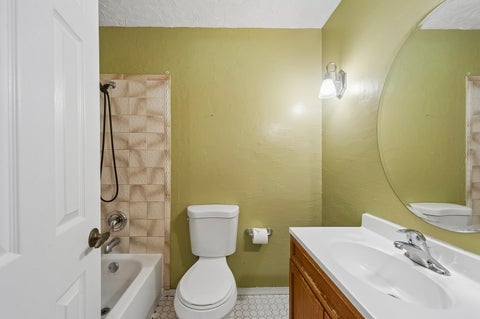 Tiny photo for 4691 Huntington Boulevard, Hoffman Estates, IL 60192 (MLS # 12702557)